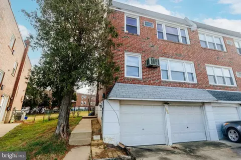 223 Alnus St, Philadelphia, PA 19116