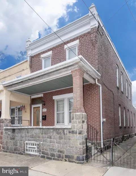 2730 Kirkbride St, Philadelphia, PA 19137