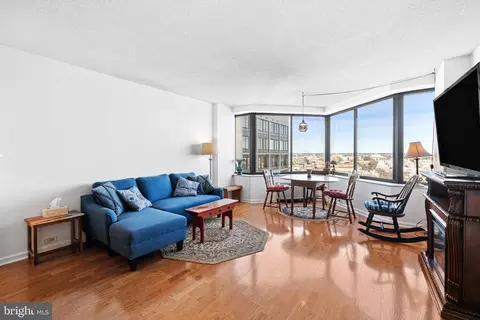 2001 Hamilton St #2003, Philadelphia, PA 19130