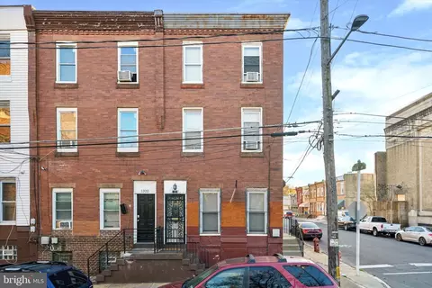1324 W Cumberland St, Philadelphia, PA 19132