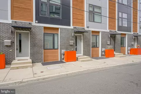 2016 Blair St, Philadelphia, PA 19125