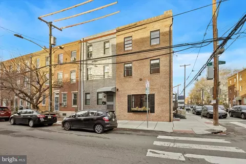 1300 S 6th St, Philadelphia, PA 19147