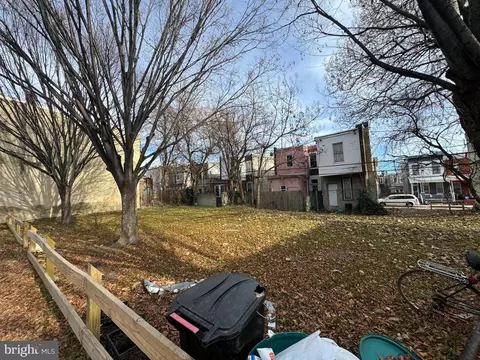 2624 N Stanley St, Philadelphia, PA 19132