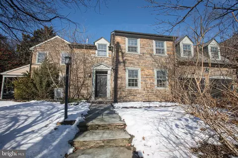 3508 Warden Dr, Philadelphia, PA 19129