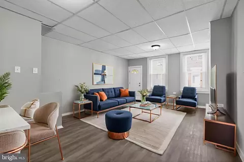 3923 Arcadia St, Philadelphia, PA 19124