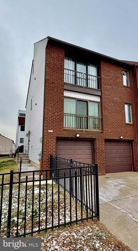 4966 A Fitler St # 117A, Philadelphia, PA 19114