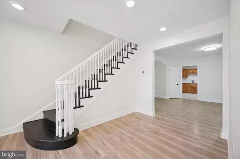 5232 Arlington St, Philadelphia, PA 19131