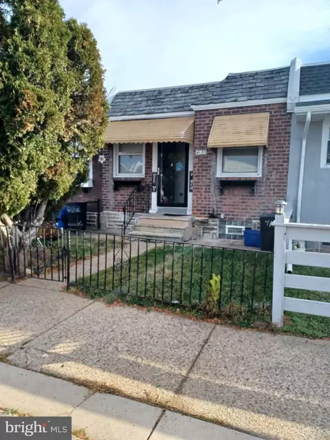 4135 Lawndale St, Philadelphia, PA 19124