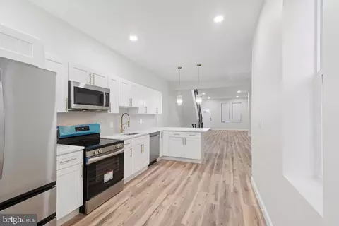 1628 W Glenwood Ave, Philadelphia, PA 19132