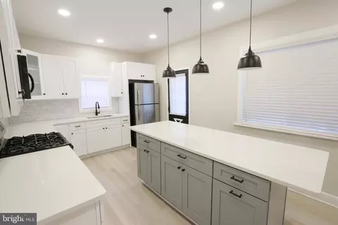 2828 Cedar St, Philadelphia, PA 19134