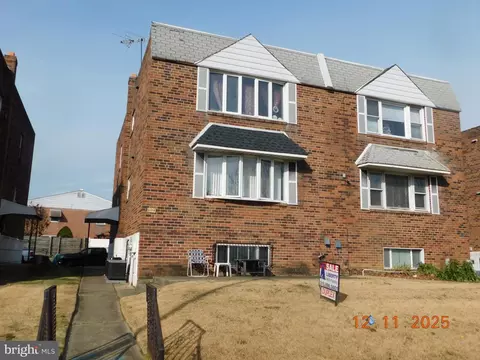 9714 E Roosevelt Blvd, Philadelphia, PA 19115