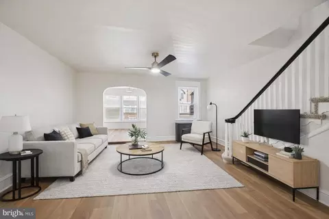 2038 S Redfield St, Philadelphia, PA 19143