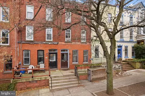 4316 Pine St, Philadelphia, PA 19104