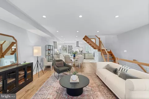 869 Corinthian Ave #3, Philadelphia, PA 19130