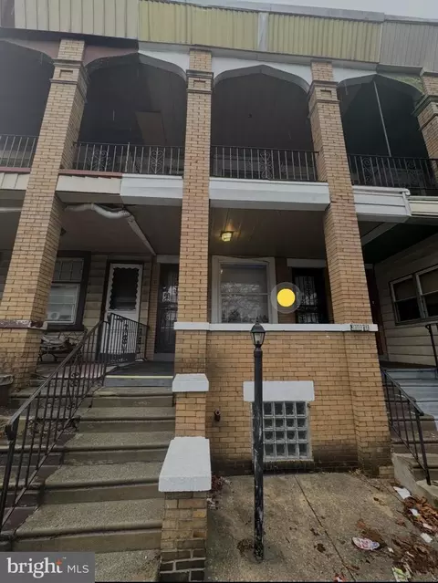 910 S 58th St, Philadelphia, PA 19143