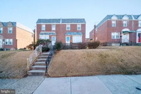 7409 Shisler St, Philadelphia, PA 19111