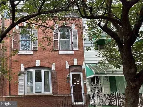 1705 S 24th St, Philadelphia, PA 19145
