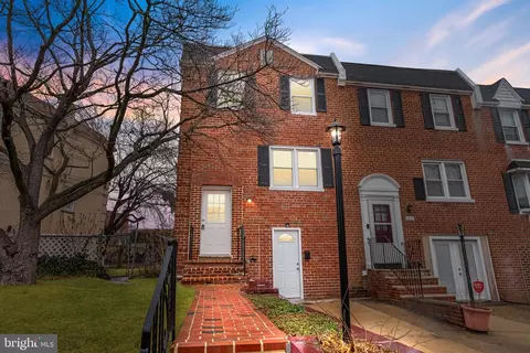 2837 Angus Rd, Philadelphia, PA 19114