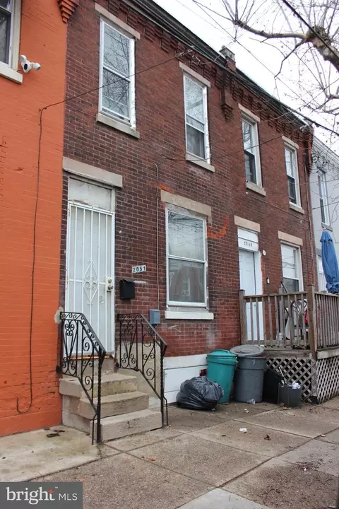 2051 Dennie St, Philadelphia, PA 19140