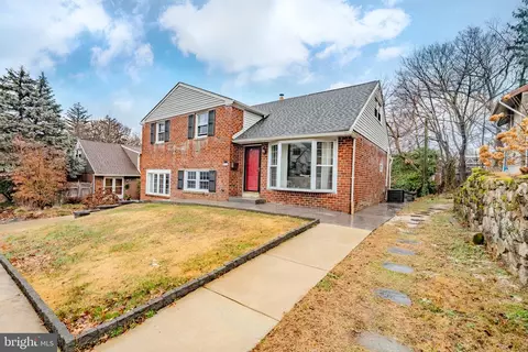 613 15 Seville St, Philadelphia, PA 19128