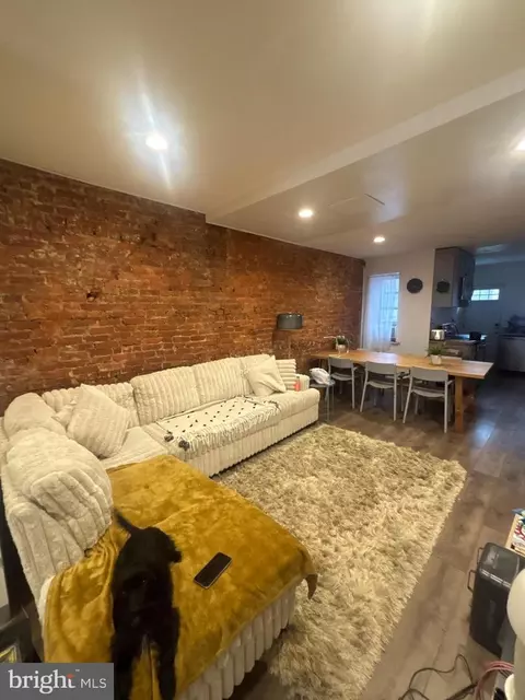 2627 N 18th St, Philadelphia, PA 19132
