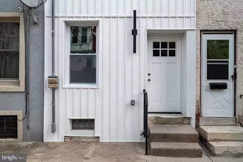 2215 N Mutter St, Philadelphia, PA 19133