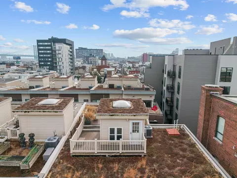 824-36 N American St #6, Philadelphia, PA 19123