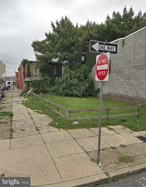 1323 W Somerset St, Philadelphia, PA 19132