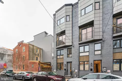 1106 N Bodine St, Philadelphia, PA 19123