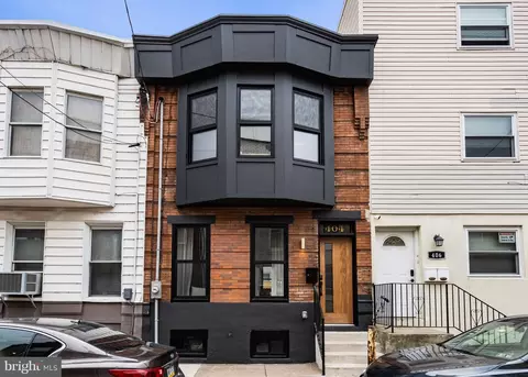 404 Pierce St, Philadelphia, PA 19148