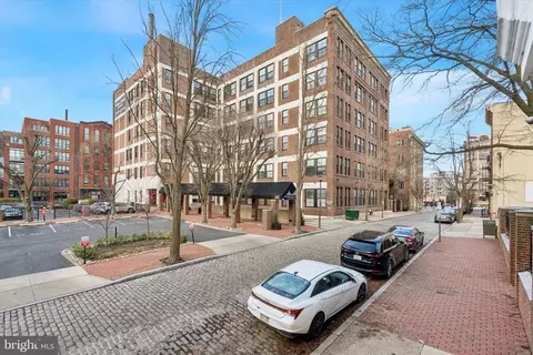 315 New St #111, Philadelphia, PA 19106