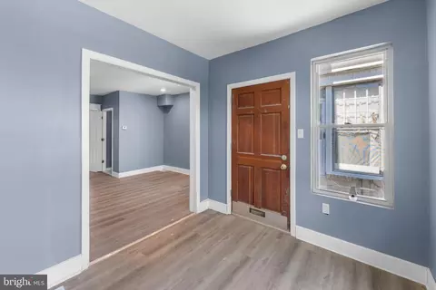 6714 N Smedley St, Philadelphia, PA 19126