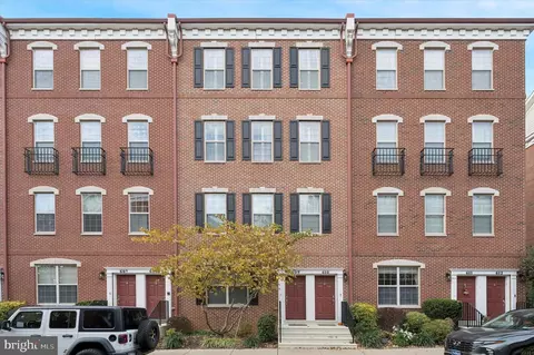 610 Captains Way, Philadelphia, PA 19146