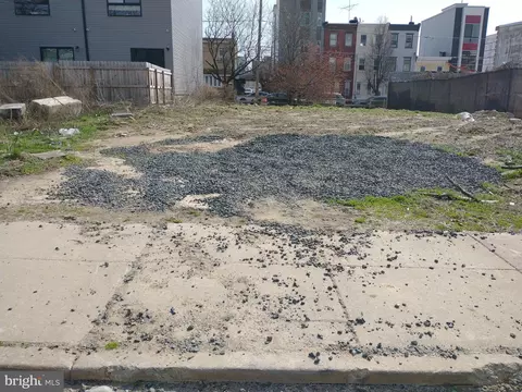 2435 N Palethorp St, Philadelphia, PA 19133