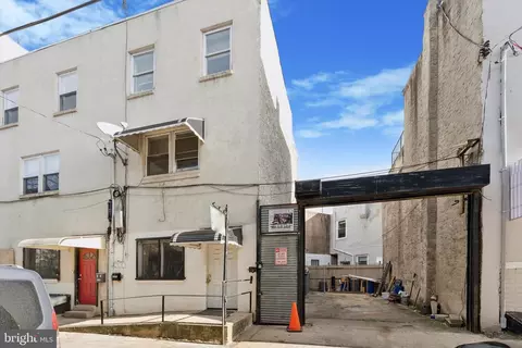 2007 N Front St, Philadelphia, PA 19122