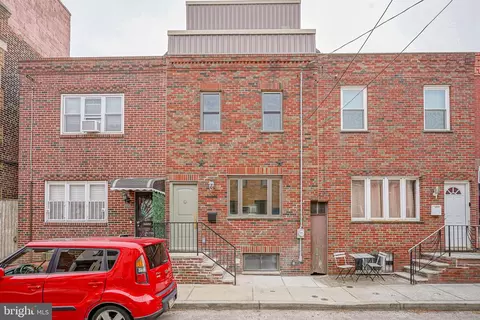 1204 Wilder St, Philadelphia, PA 19147