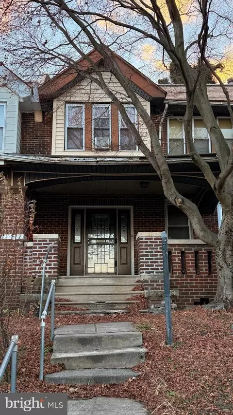 1322 S 57th St, Philadelphia, PA 19143