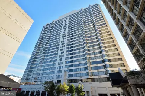 2001 Hamilton St #P501, Philadelphia, PA 19130