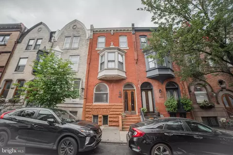 2408 Spruce St, Philadelphia, PA 19103