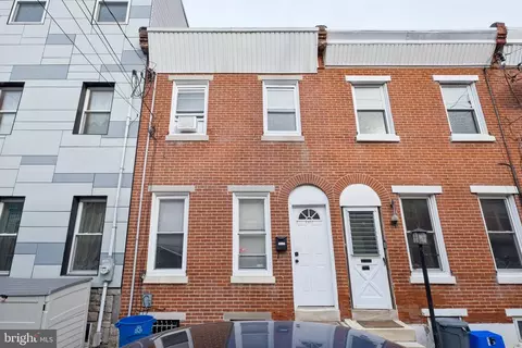 2411 E Boston St, Philadelphia, PA 19125