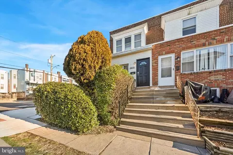 2601 S Bialy St, Philadelphia, PA 19153