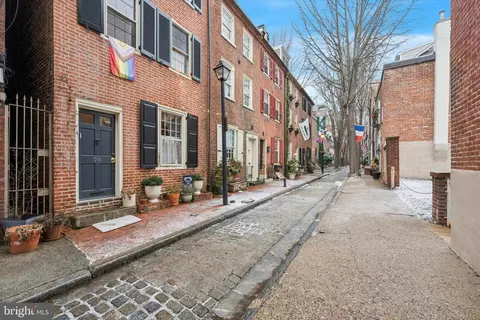 258 S Quince St, Philadelphia, PA 19107