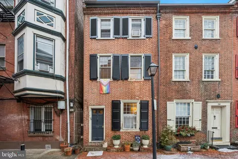 258 S Quince St, Philadelphia, PA 19107