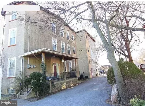 7928 Ridge Ave, Philadelphia, PA 19128