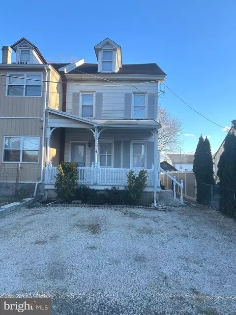 8337 Walker St, Philadelphia, PA 19136