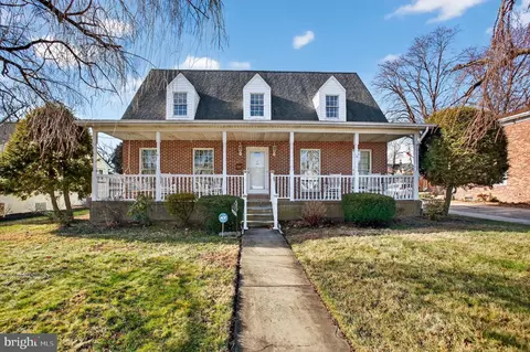 4508 Benson St, Philadelphia, PA 19136