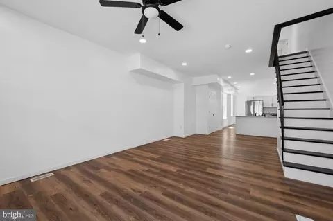 5321 Upland St, Philadelphia, PA 19143