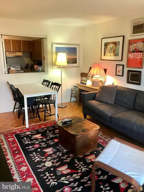 224 W 30 W Rittenhouse Sq #307, Philadelphia, PA 19103