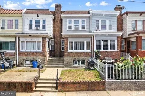 5431 Akron St, Philadelphia, PA 19124