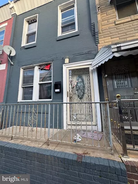 2427 N Gratz St, Philadelphia, PA 19132